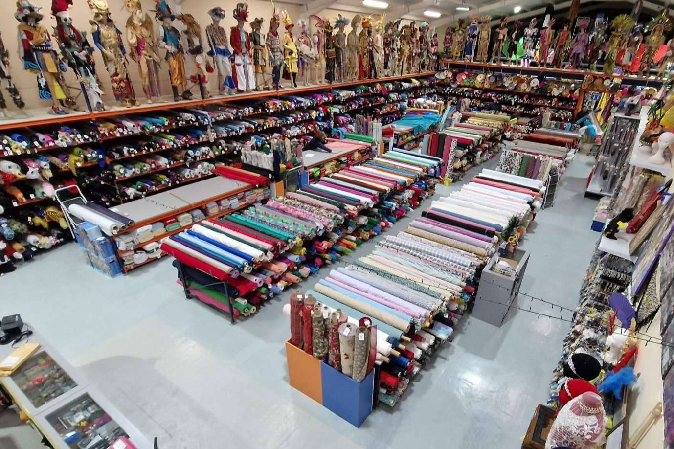 La historia de la tienda de Carnaval Casa Ángel, de la mano de su CEO