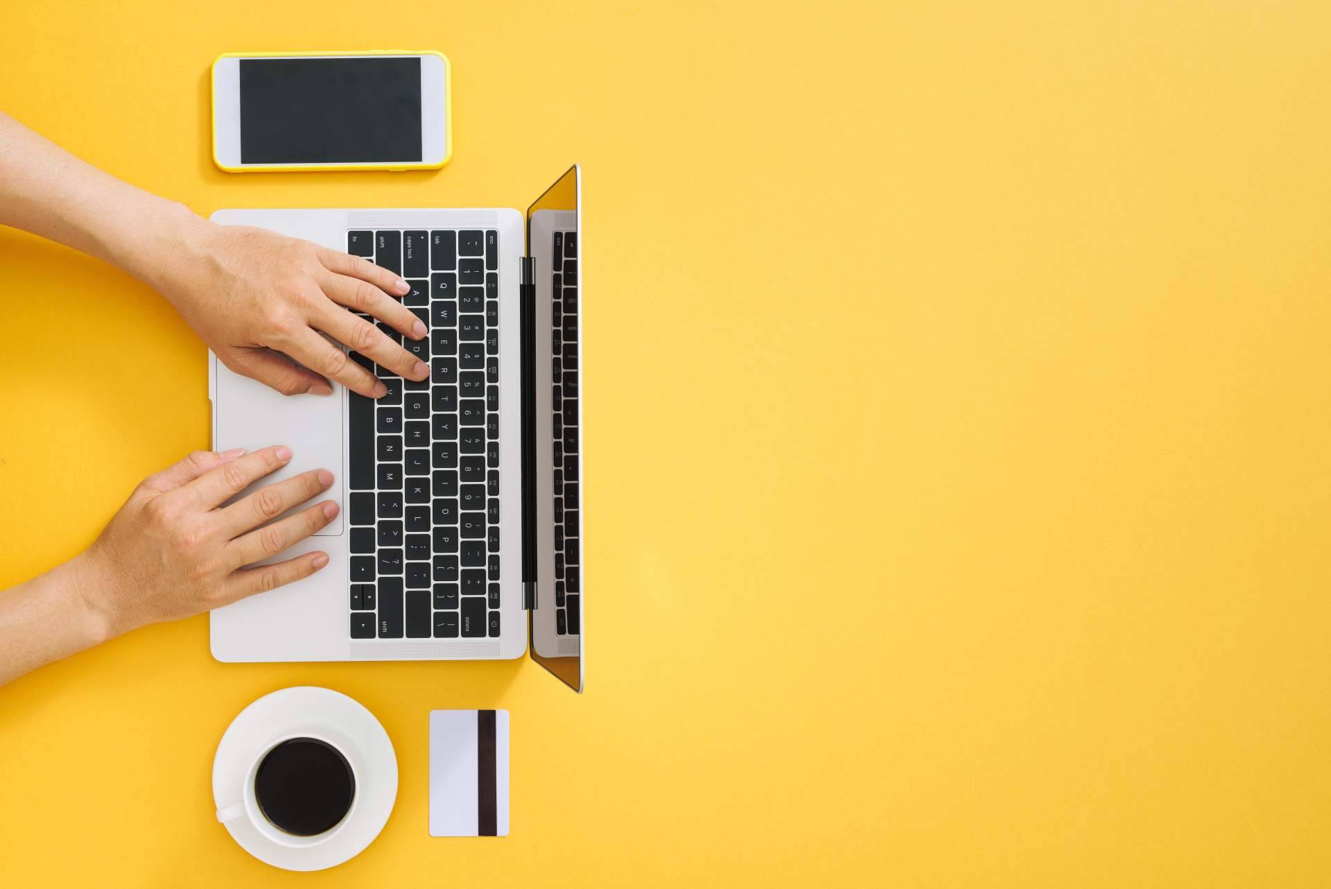 ¿Qué portátiles reacondicionados se pueden adquirir en Jet Computer en 2024?