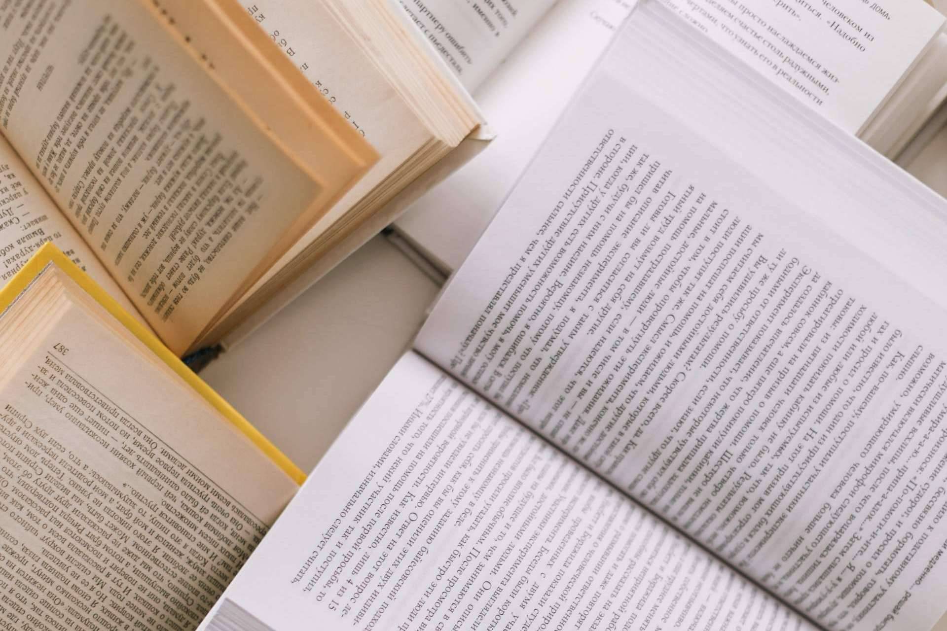 ¿Por qué es importante leer literatura?, por Paredro Podcast