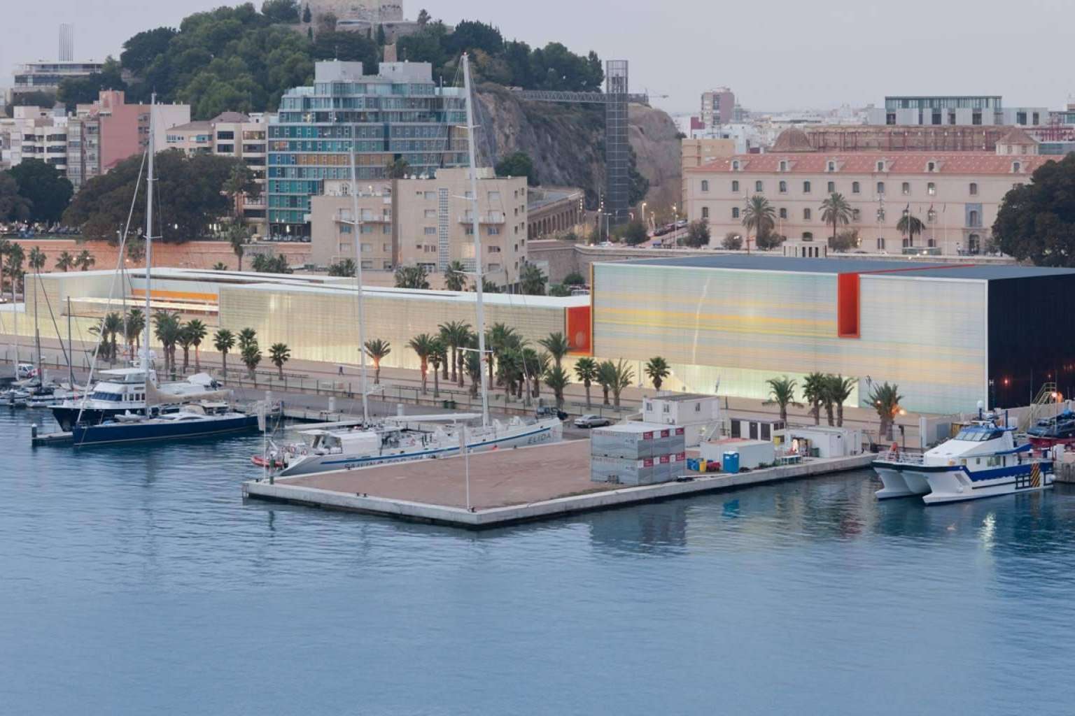 La versatilidad del auditorio y palacio de congresos El Batel