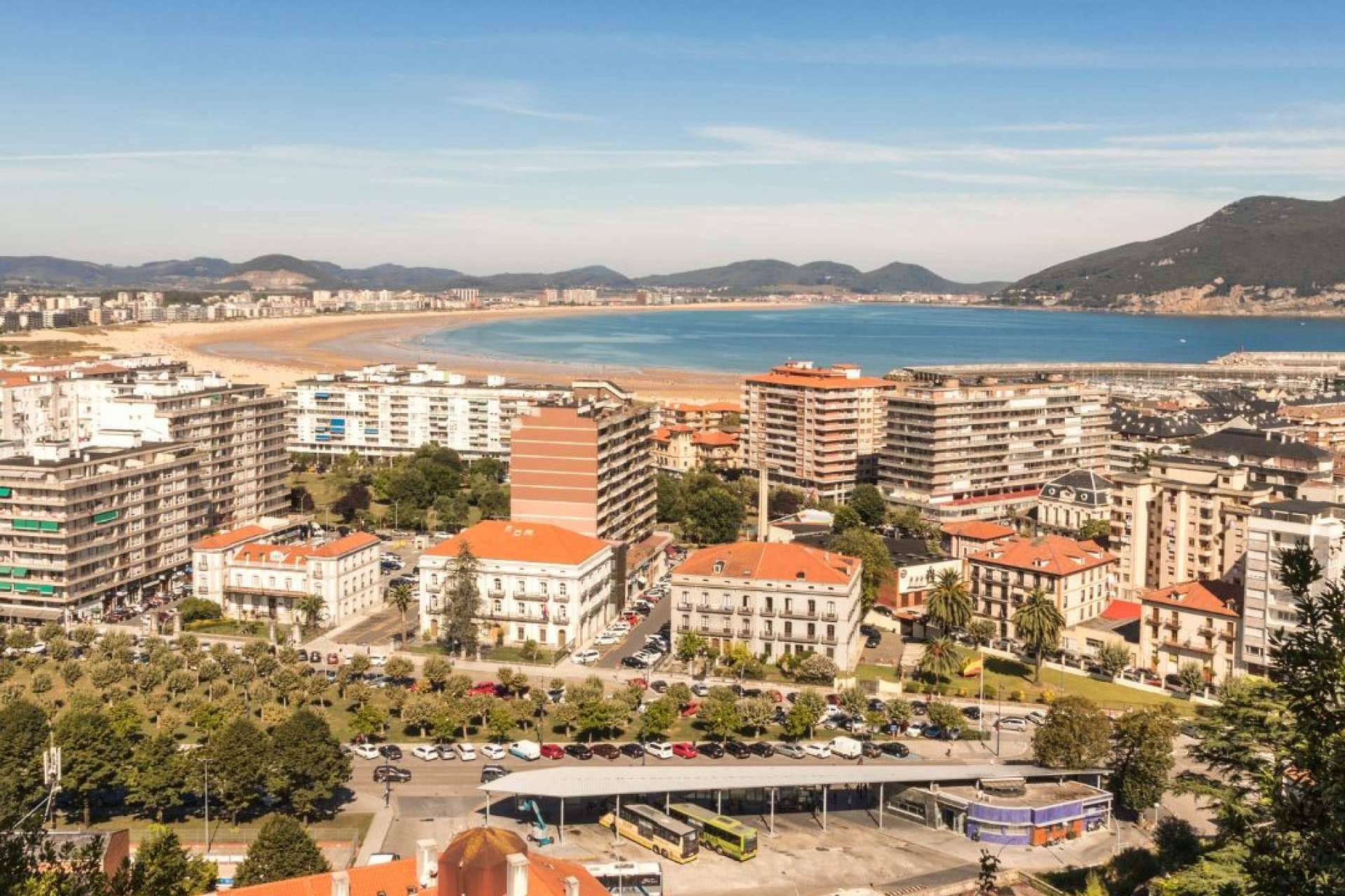¿Dónde encontrar un portal inmobiliario exclusivo de propiedades en venta y alquiler en Cantabria? PisosenCantabria.es