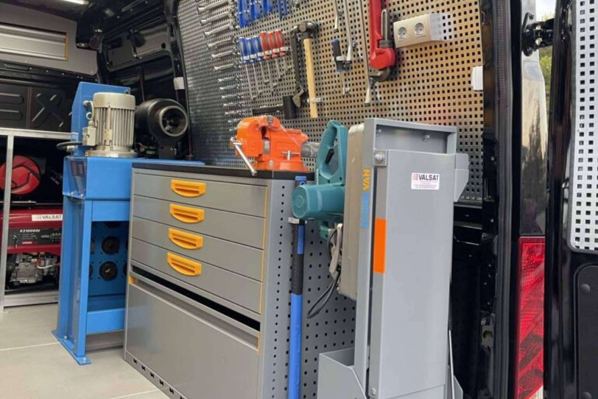 El equipamiento para furgonetas de Valsat
