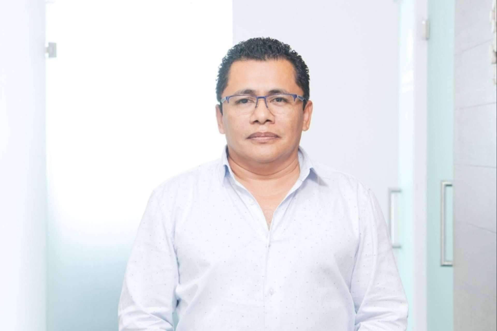 Dr. Ernesto Romero, un referente en medicina regenerativa inmunoterapéutica con el tratamiento de células madre