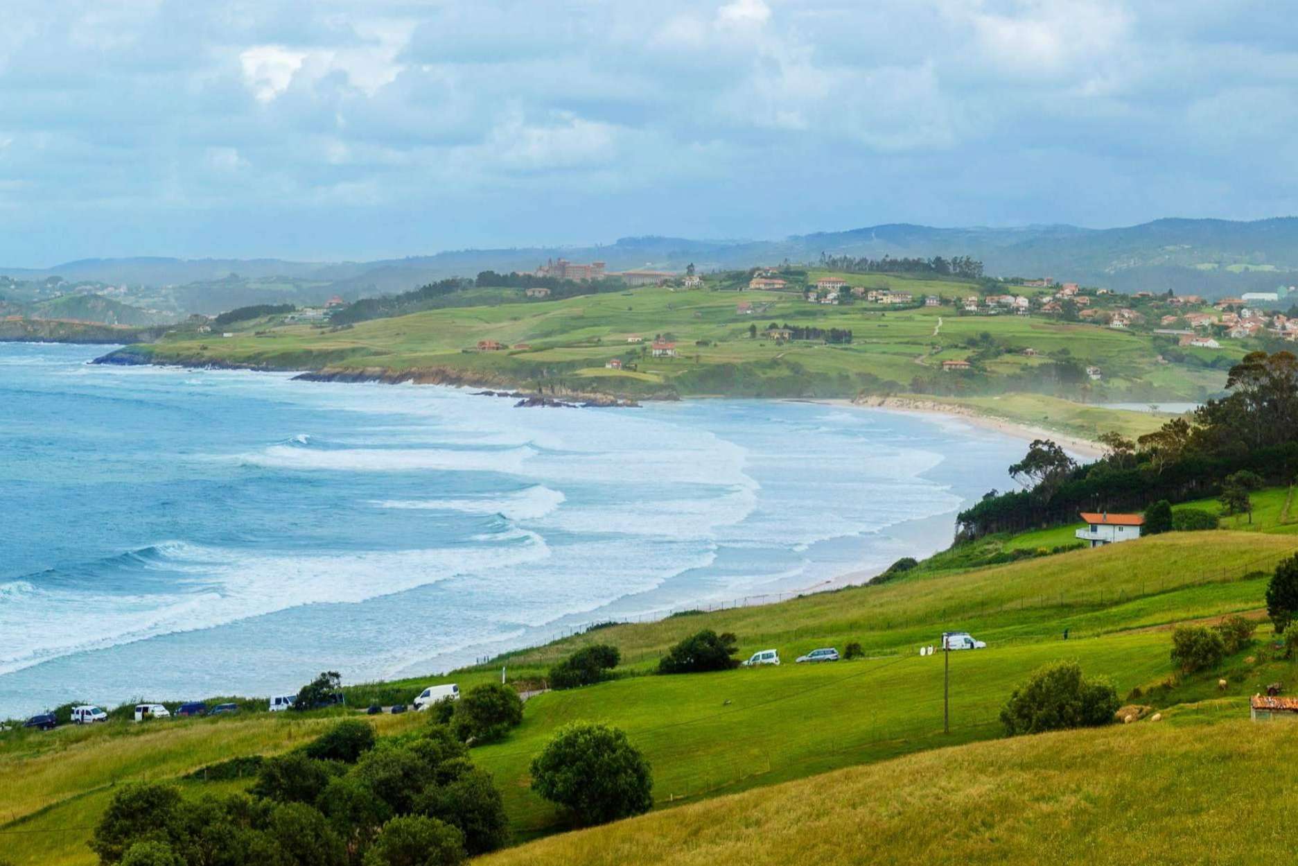 PisosenCantabria.es incluye en su oferta una gran variedad de casas en venta en Cantabria