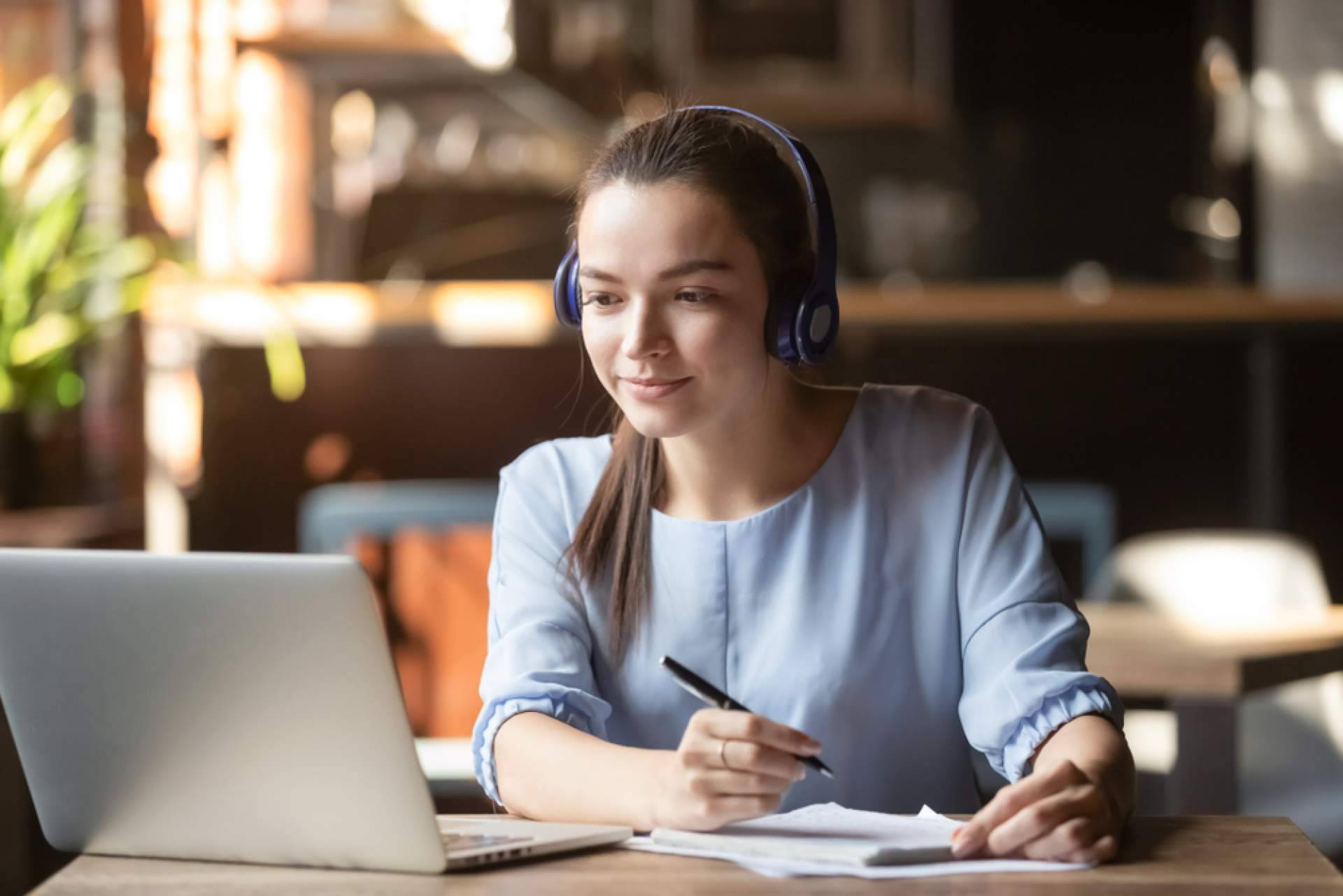 ¿Cuáles son las ventajas de acudir a clases de ruso online?