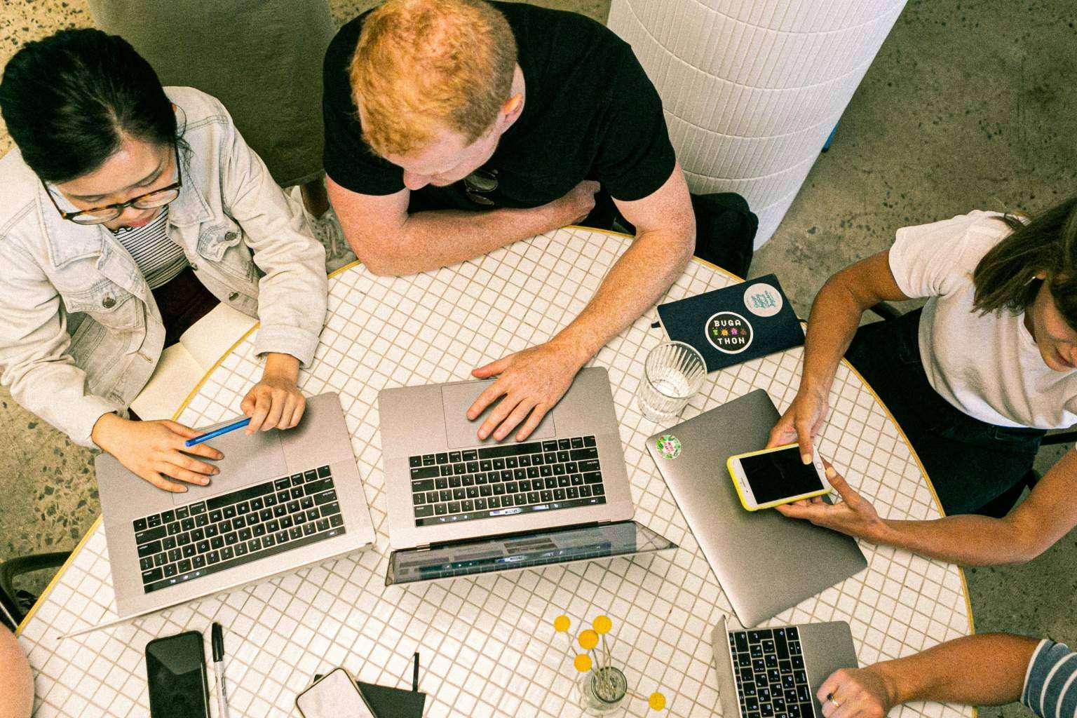 SkyRocketMonster, una agencia con especialistas en captación de leads para pymes