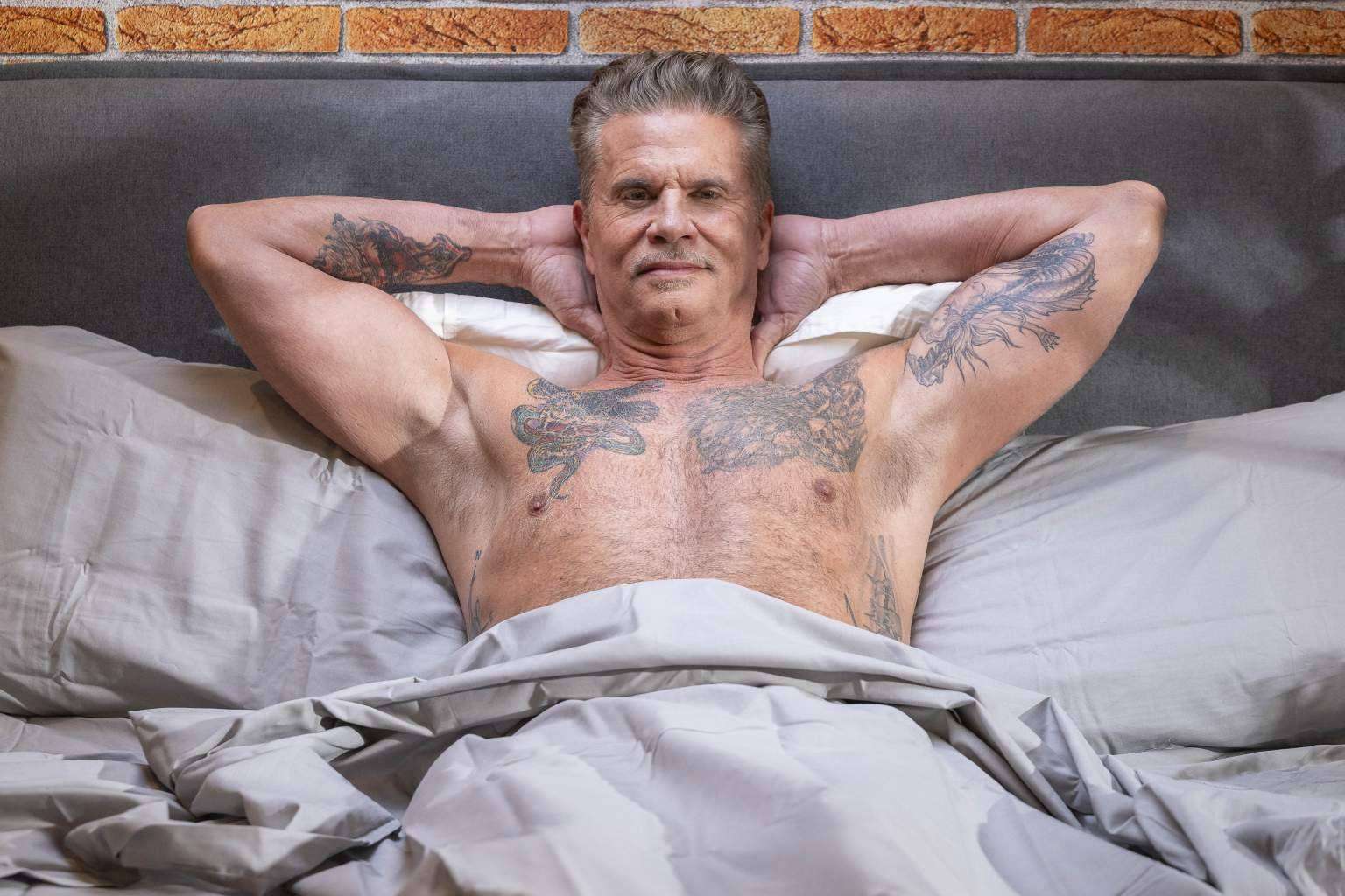 La última campaña de colchones de dormitorum vuelve a sorprender de la mano de Lorenzo Lamas