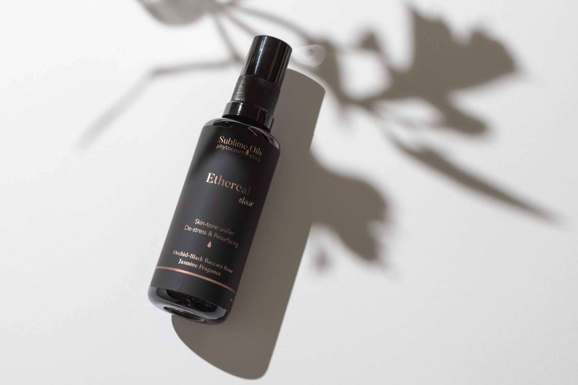 La respuesta neurocosmética a manchas y sensibilidad es Ethereal Elixir