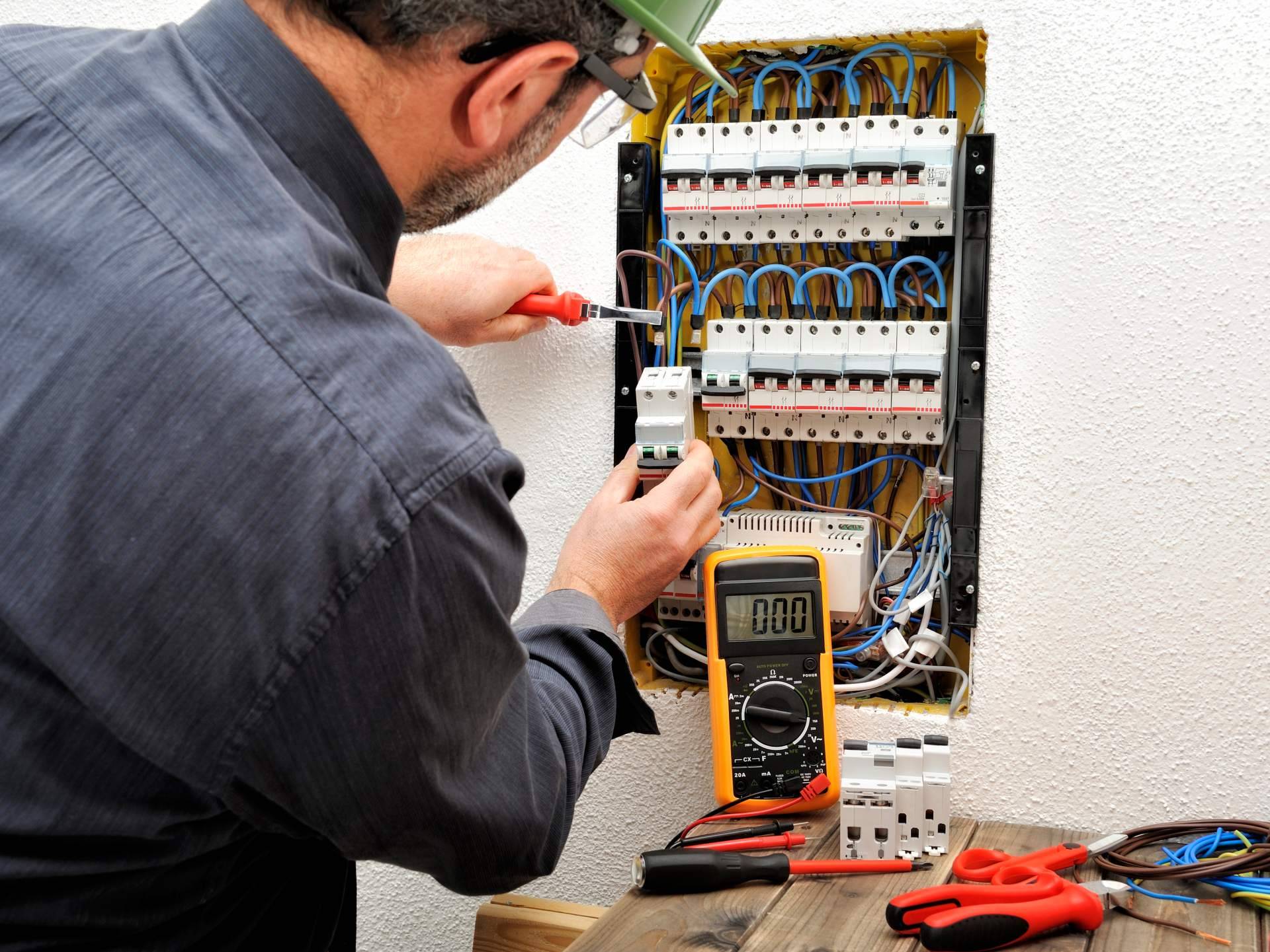 Interruptores seccionadores Interpac INS de Schneider Electric