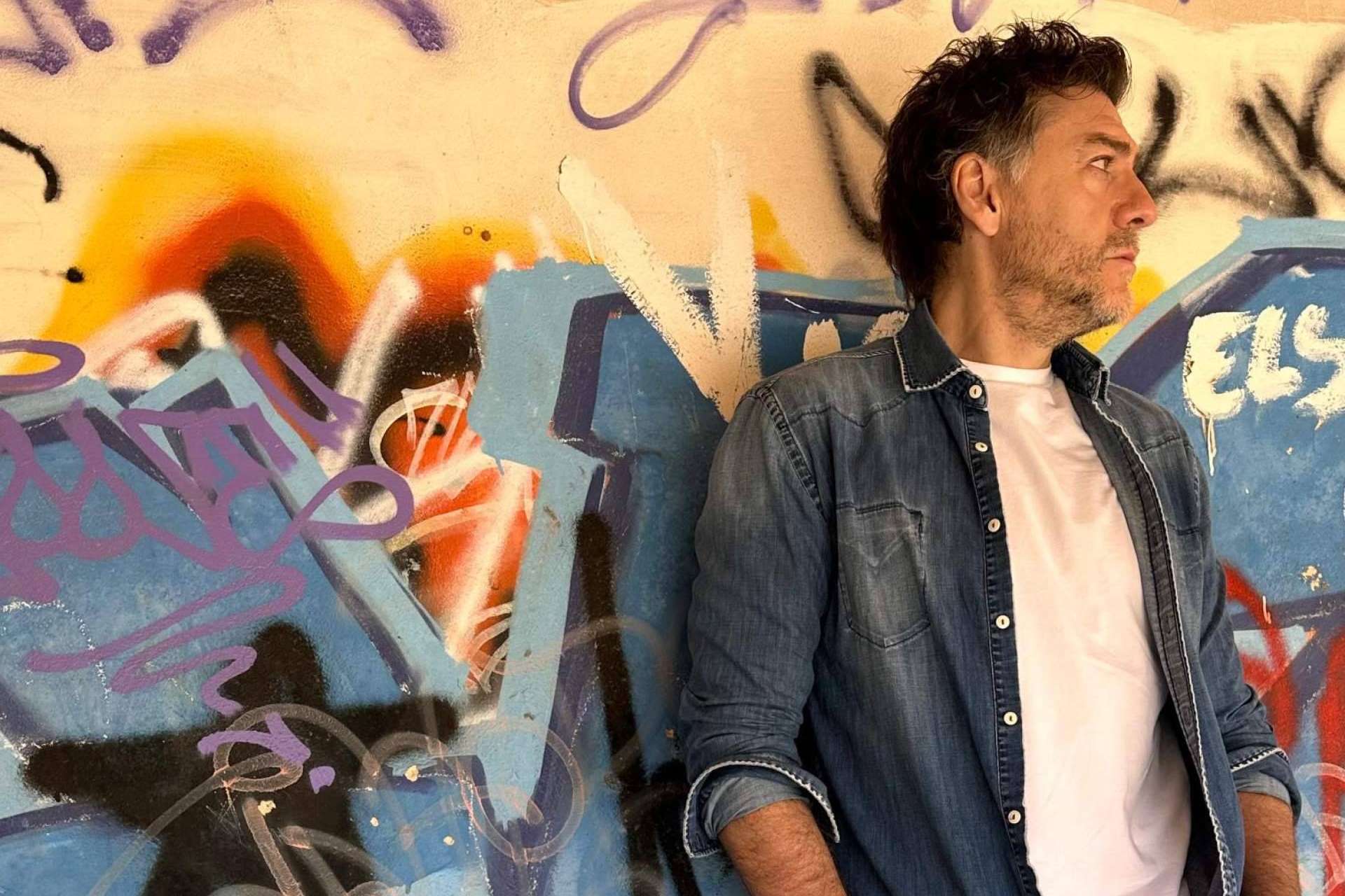 'Cien Años de Soledad', el nuevo single de Issak acompañado de otra sorpresa
