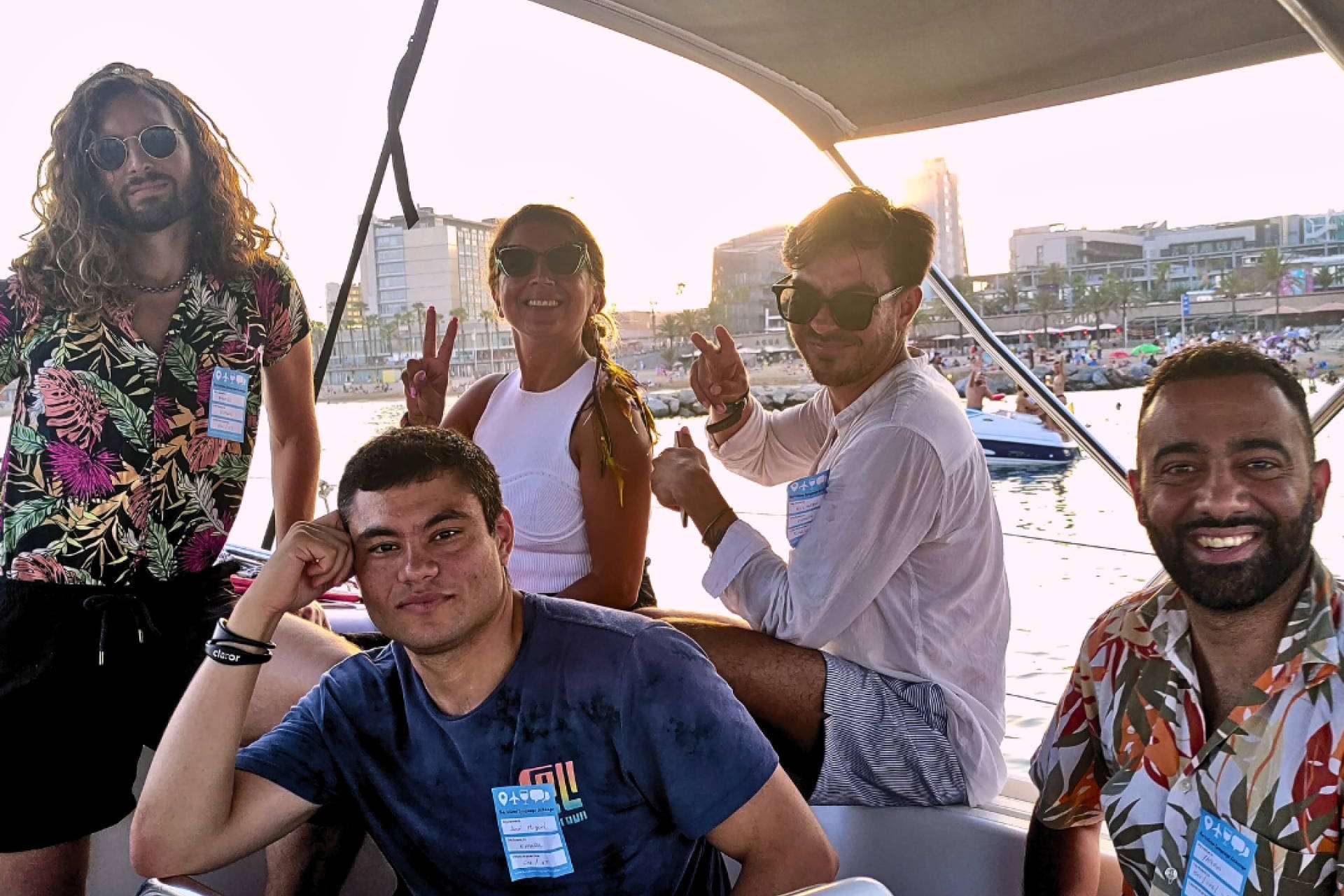 Practicar idiomas a bordo de un velero en verano