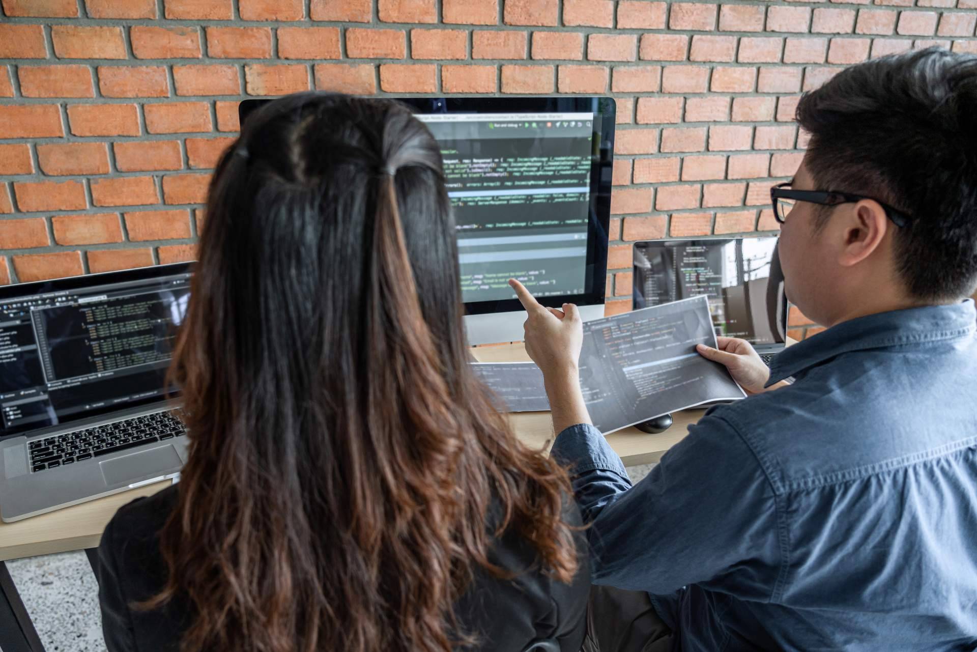 Ventajas de contar con un software para alquiler de trasteros