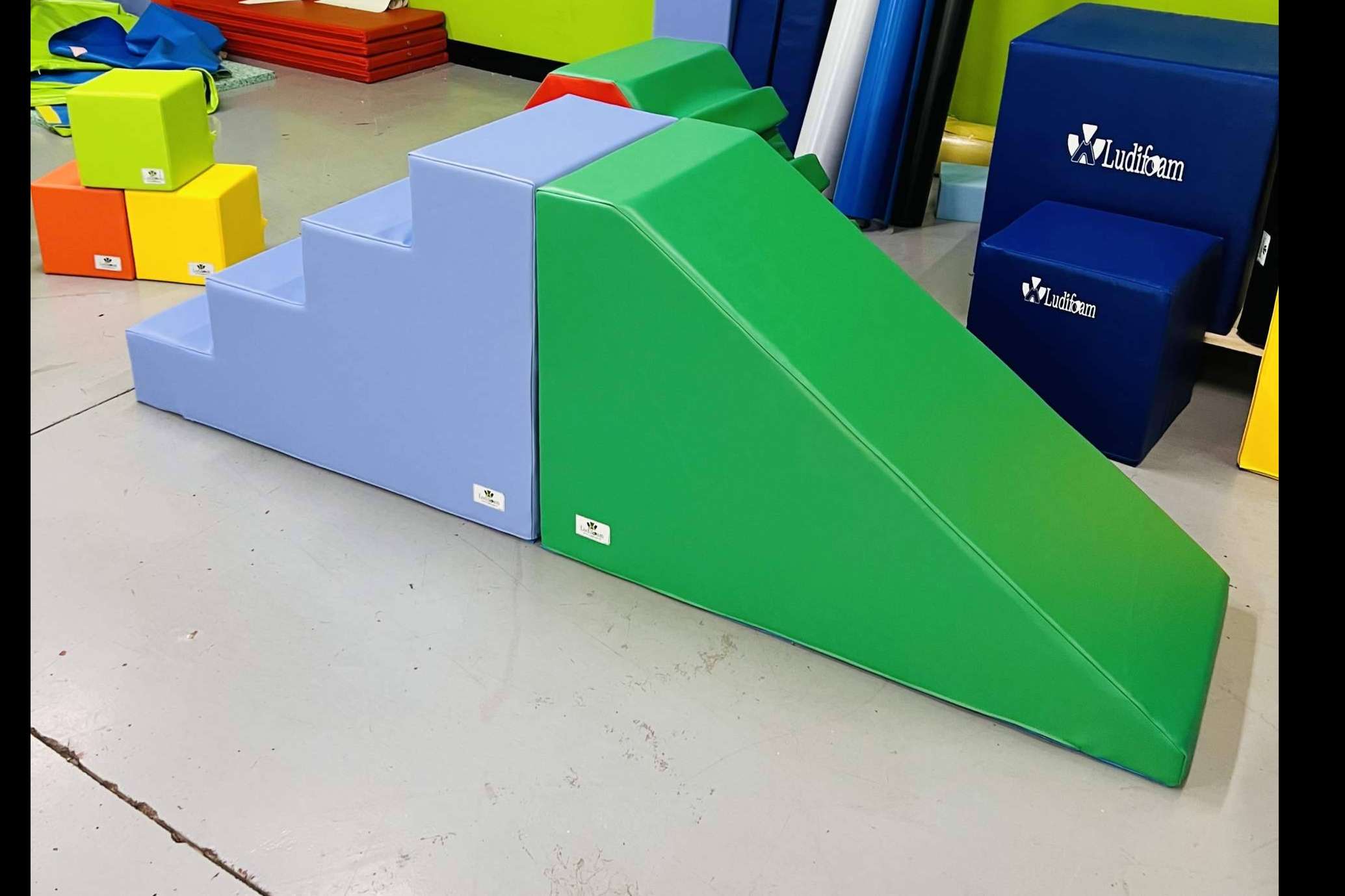 LUDIFOAM abre espacio a la diversión y el aprendizaje con sus materiales para salas de psicomotricidad