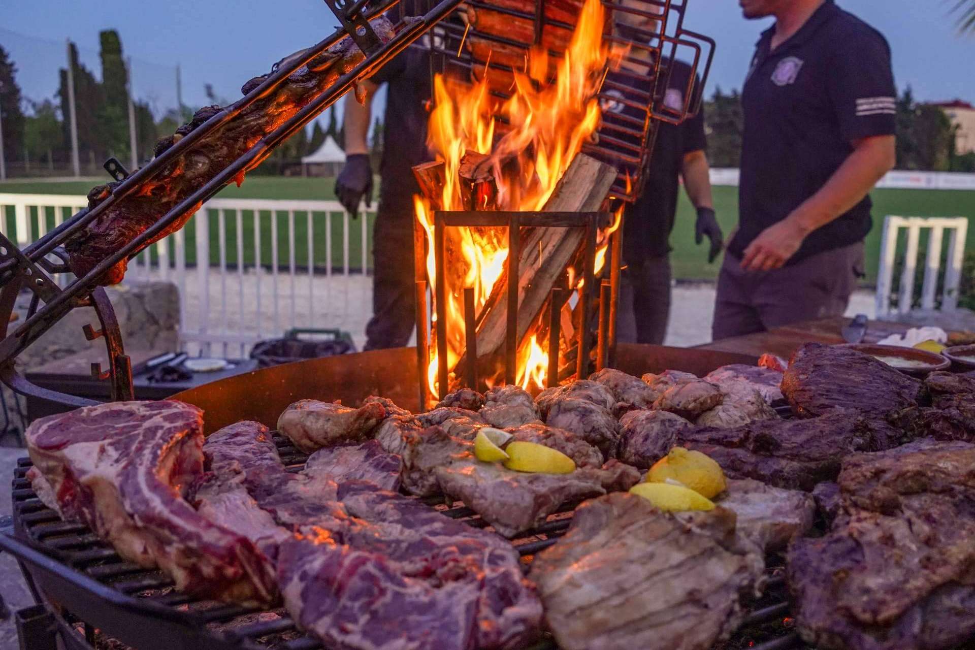 Experimentar un asado argentino con las carnes de Delicatessen Argentina