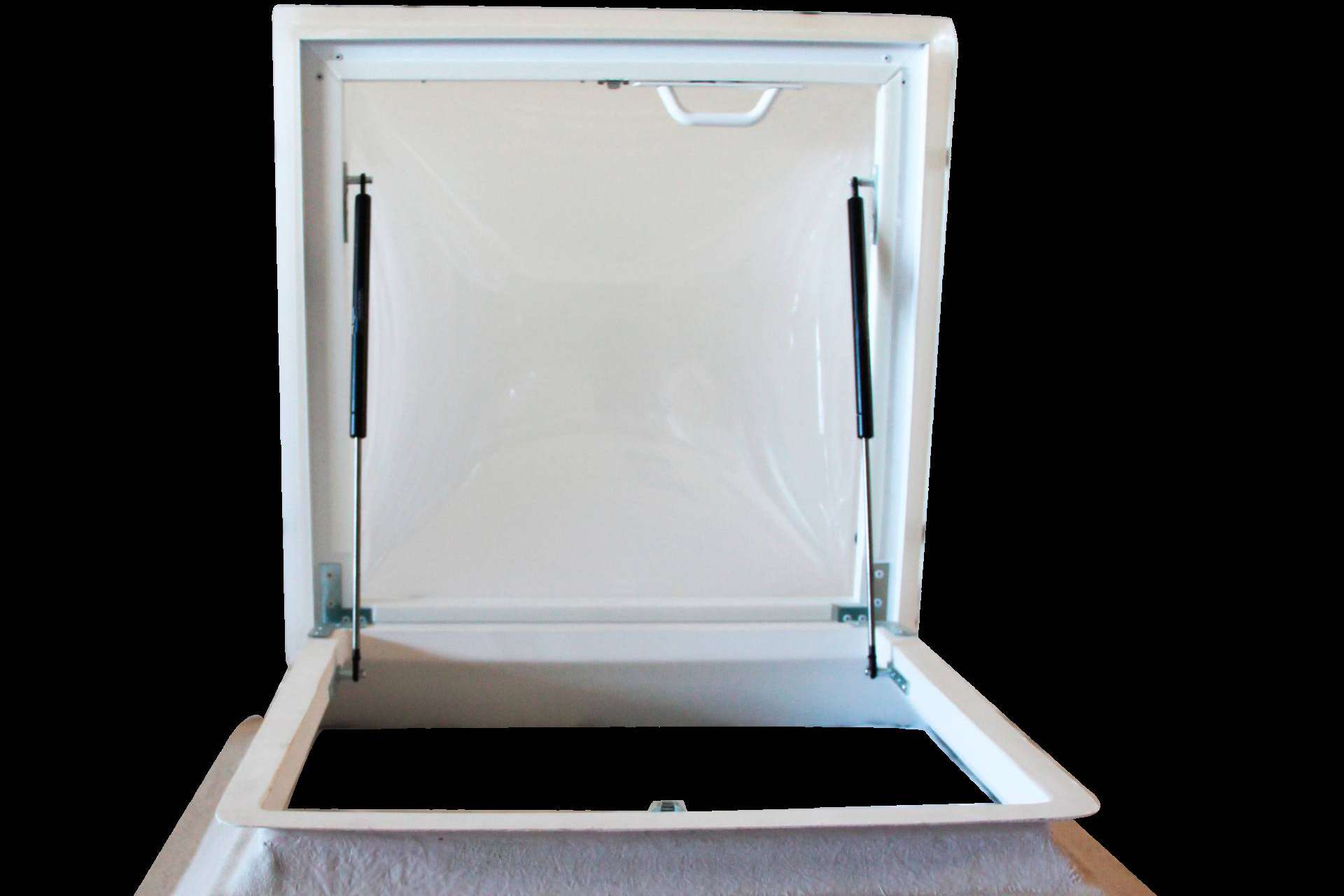 Qué diferencias existen a la hora de cambiar una claraboya fija por una de apertura