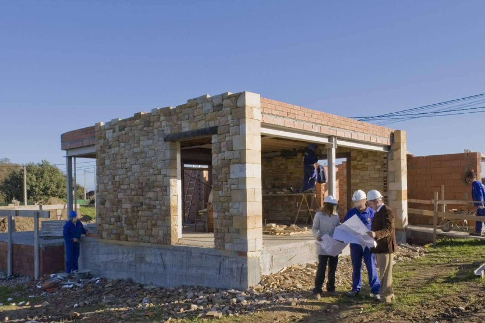Servicio integral de construcción de viviendas unifamiliares en Pando Arquitectos
