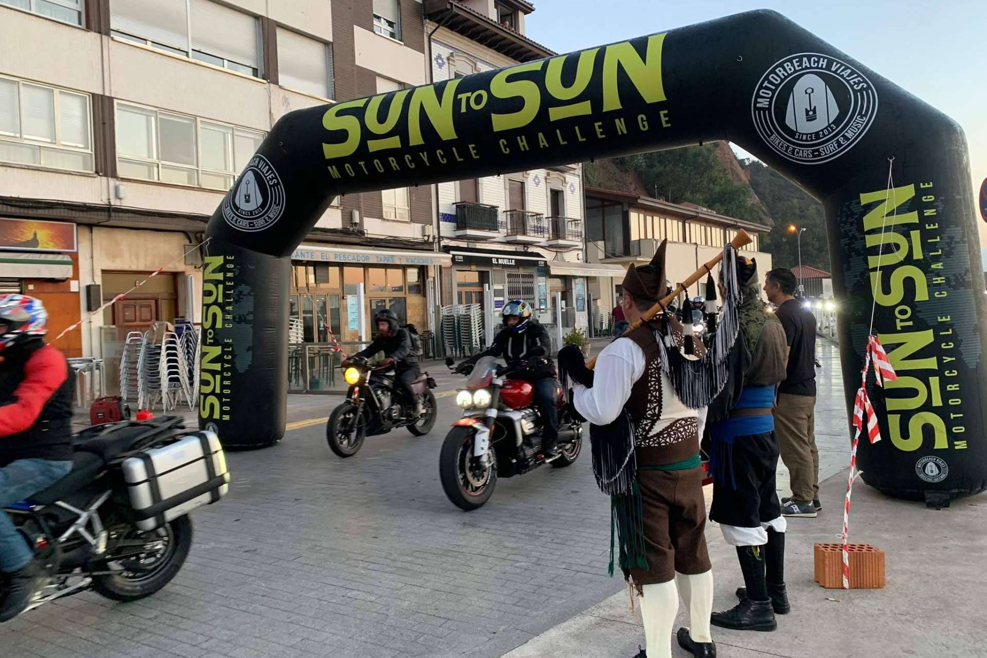 Conocer Asturias en moto con el desafío de Sun to Sun Challenge