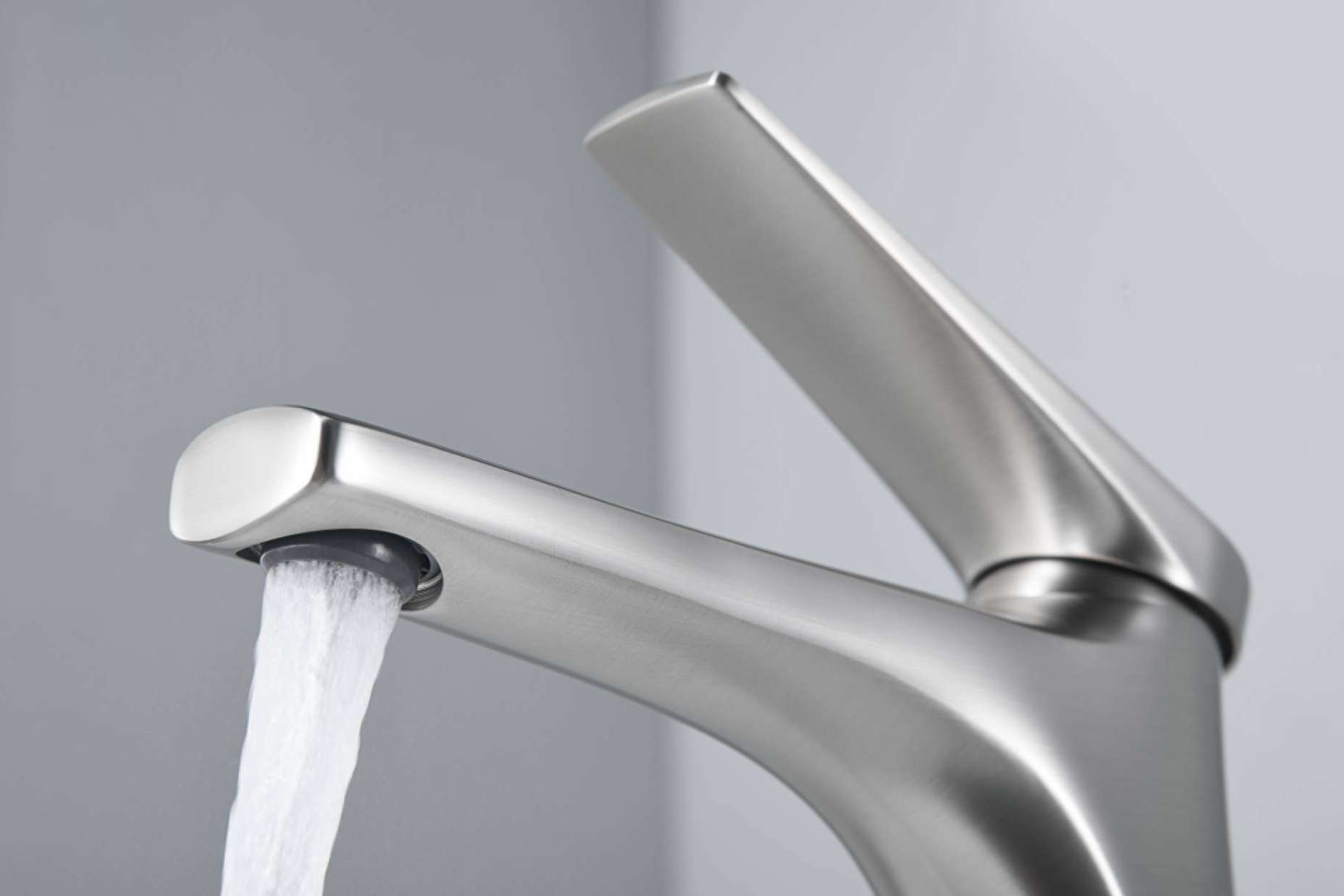 IMEX Products ofrece grifería de alta calidad que fusiona diseño y funcionalidad para baños y cocinas