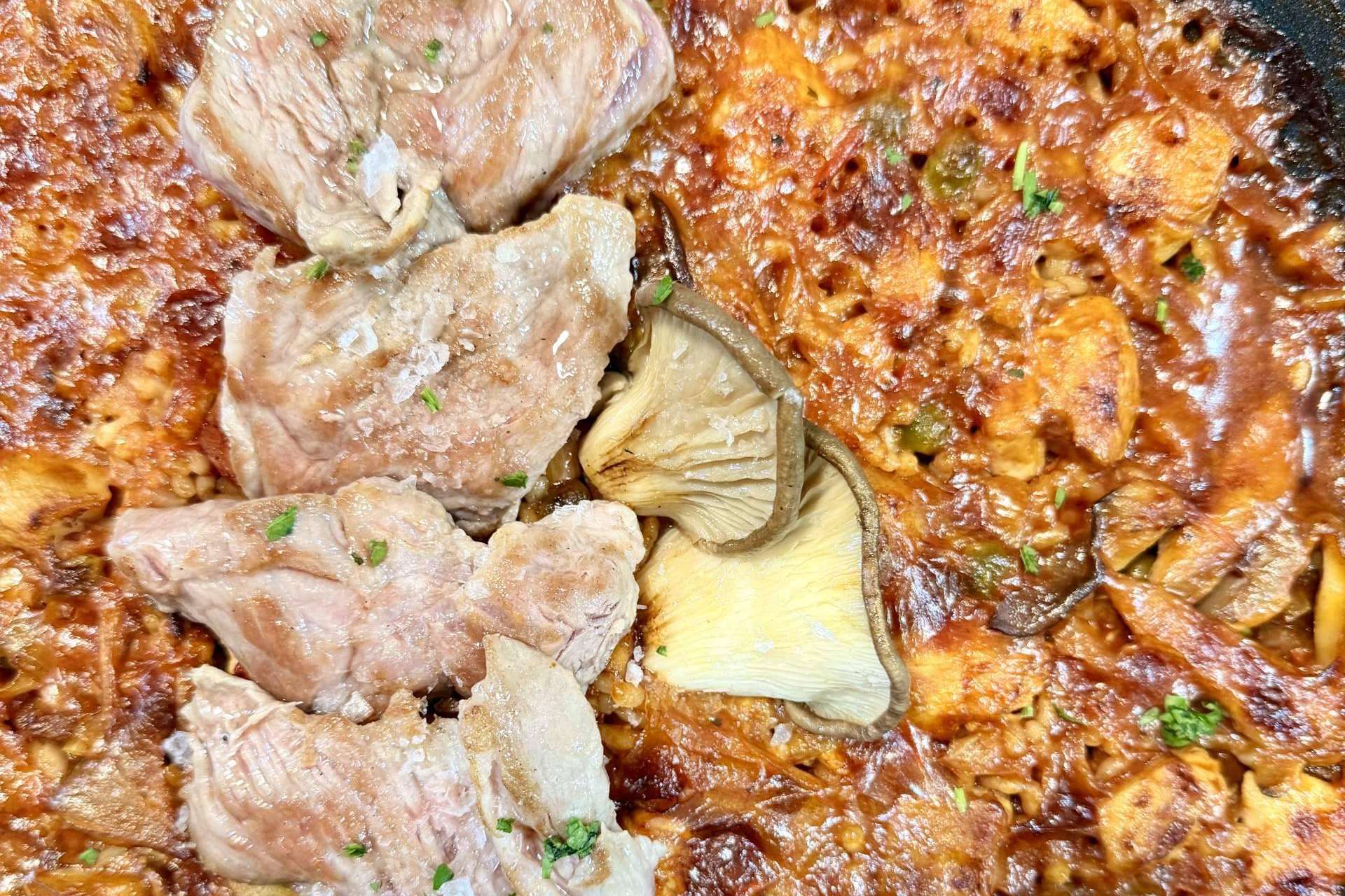 Casaamigos Playa se convierte en un referente de paellas en Málaga Este