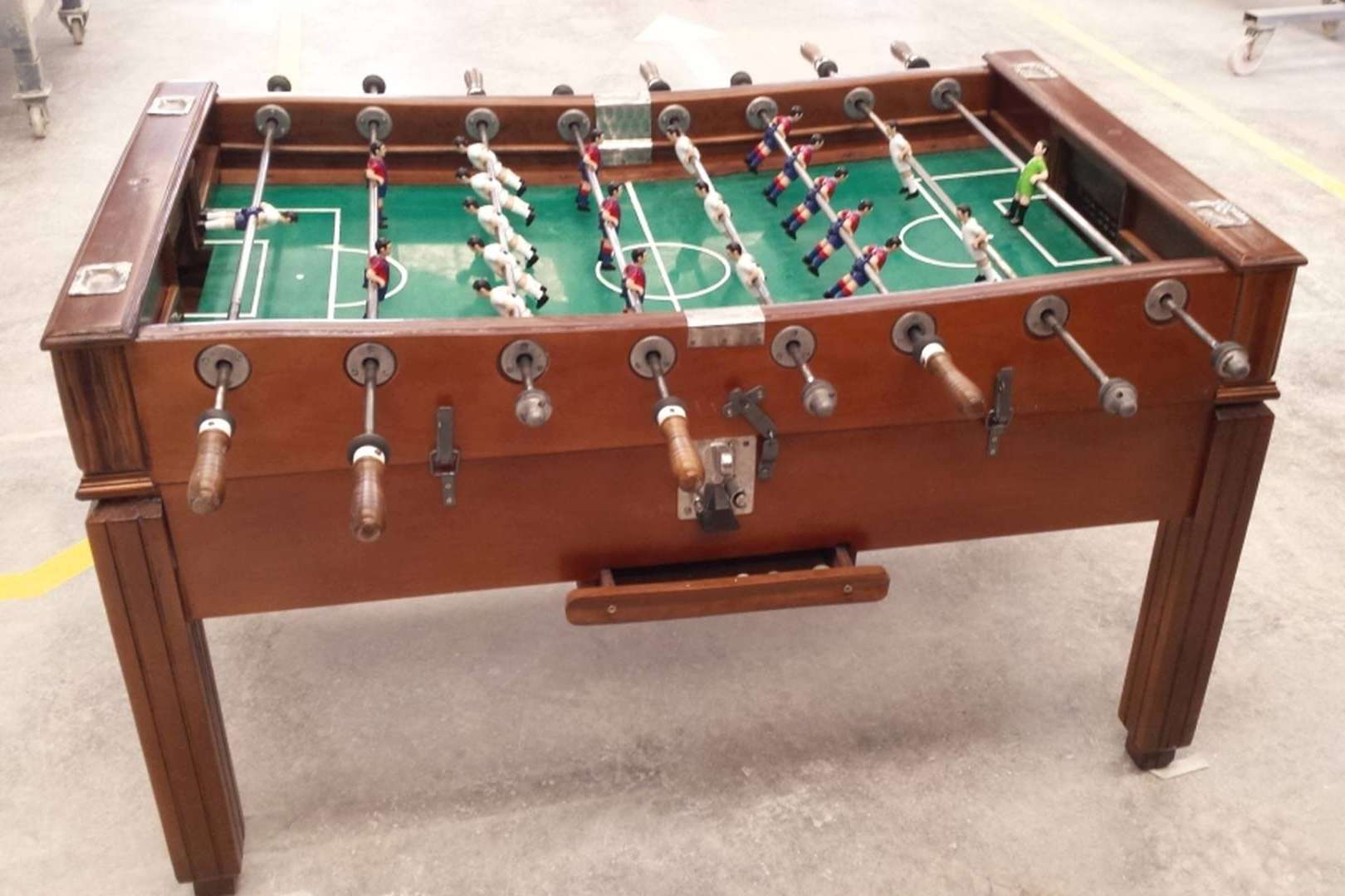 ¿Vale la pena lacar un mueble antiguo?