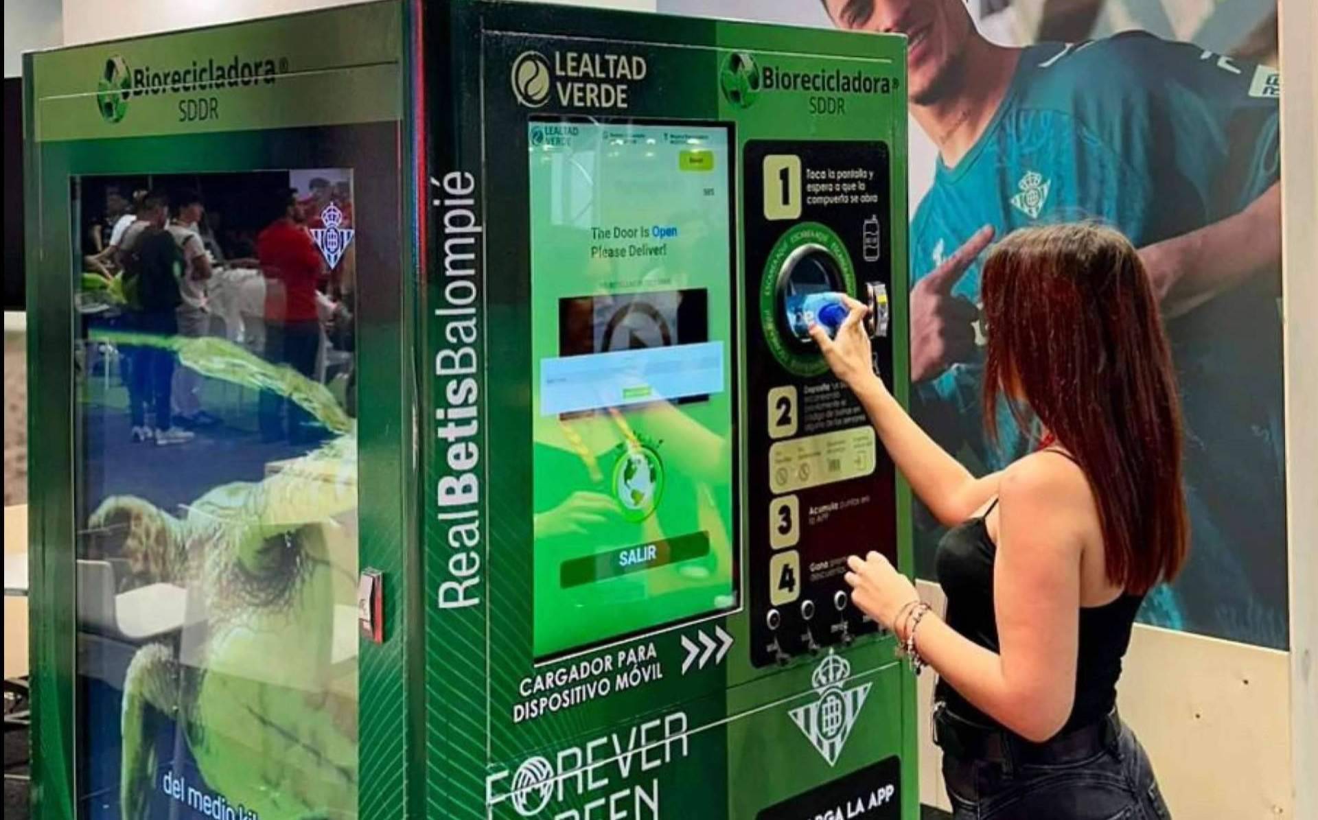 Lealtad Verde lidera proyectos de economía circular con máquinas biorecicladoras SDDR
