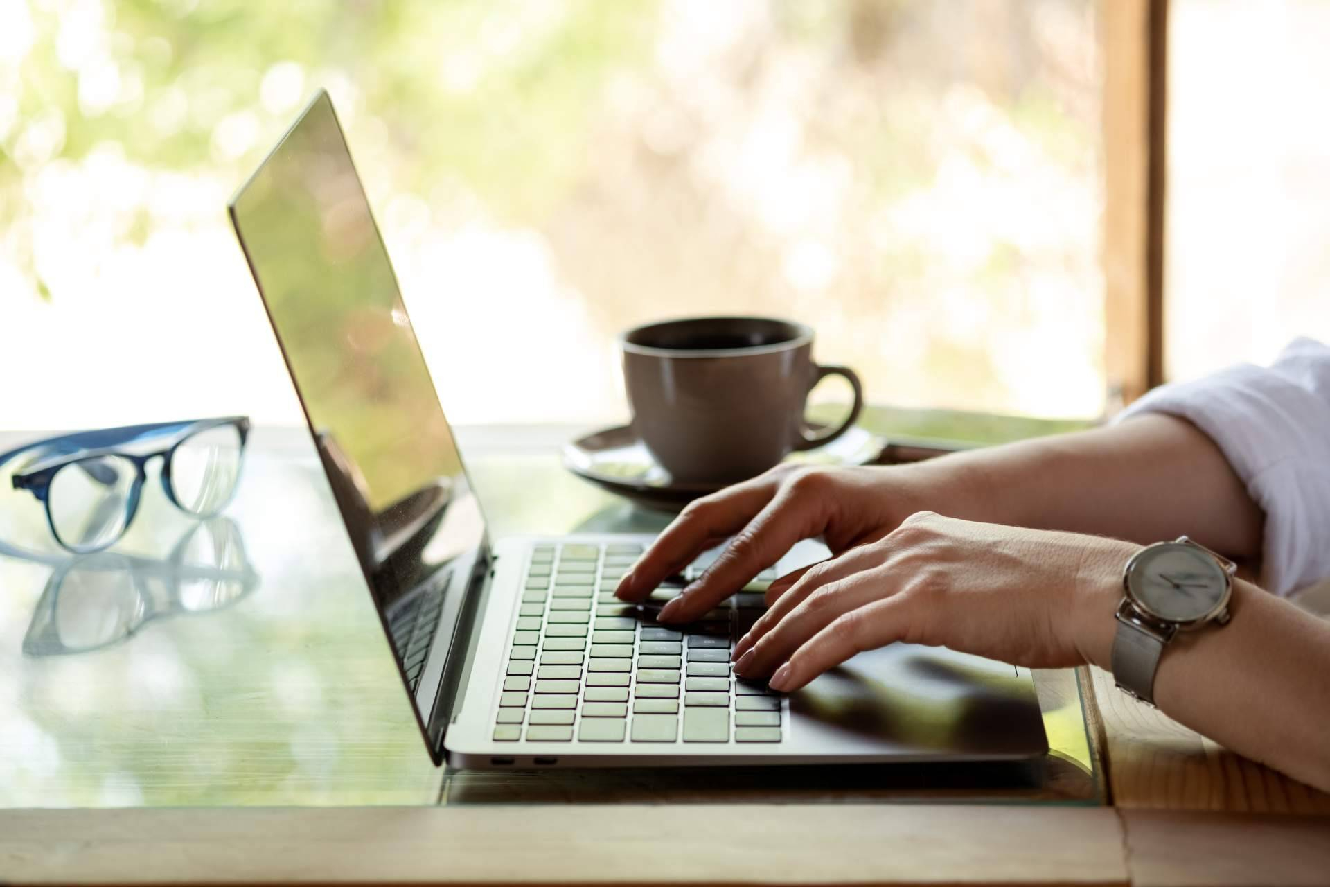 Canal Sénior impulsa la formación gratuita para mayores de 55 años con clases online diarias
