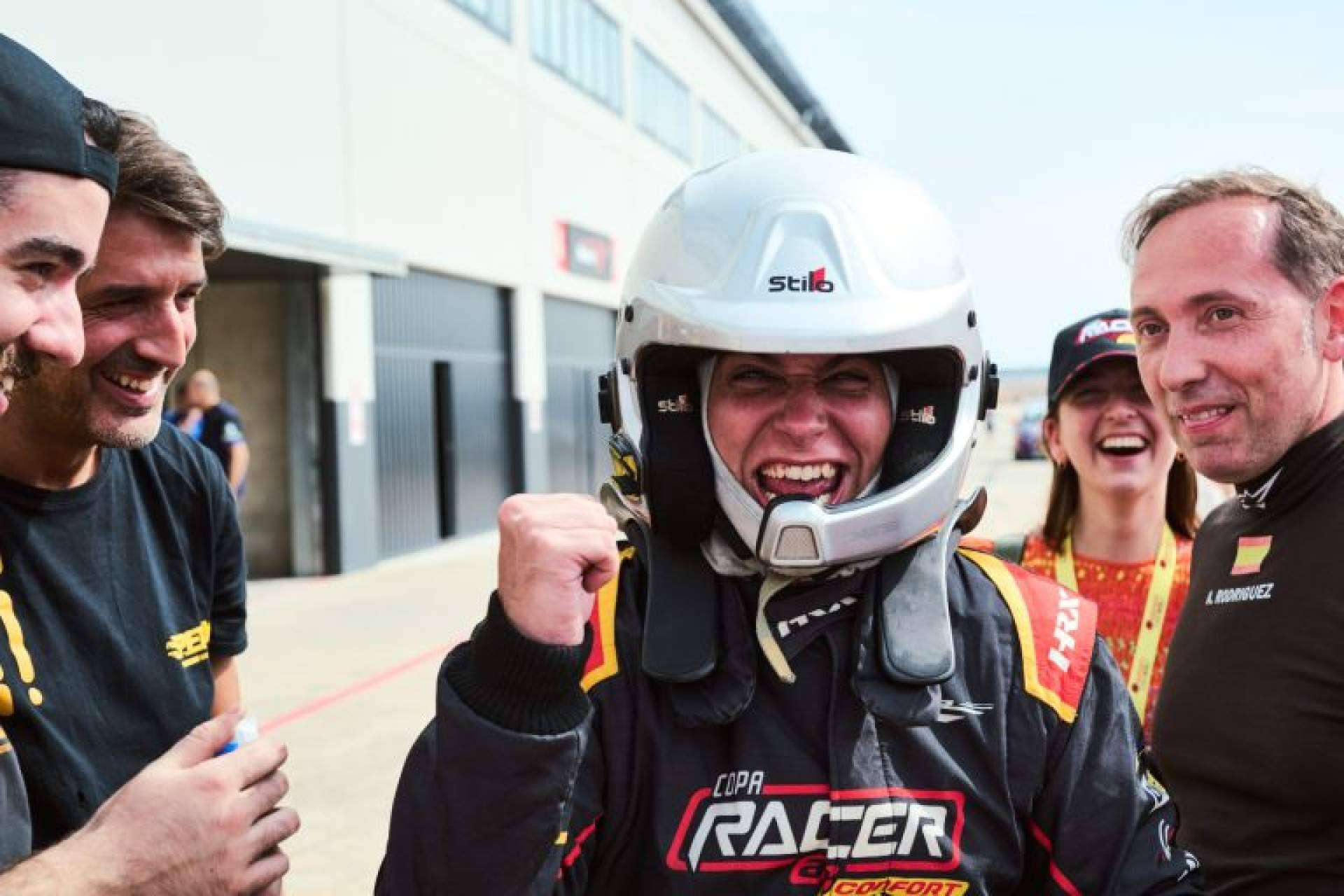 La Copa Racer Confortauto deja un campeonato al rojo vivo tras su cuarta cita en Navarra