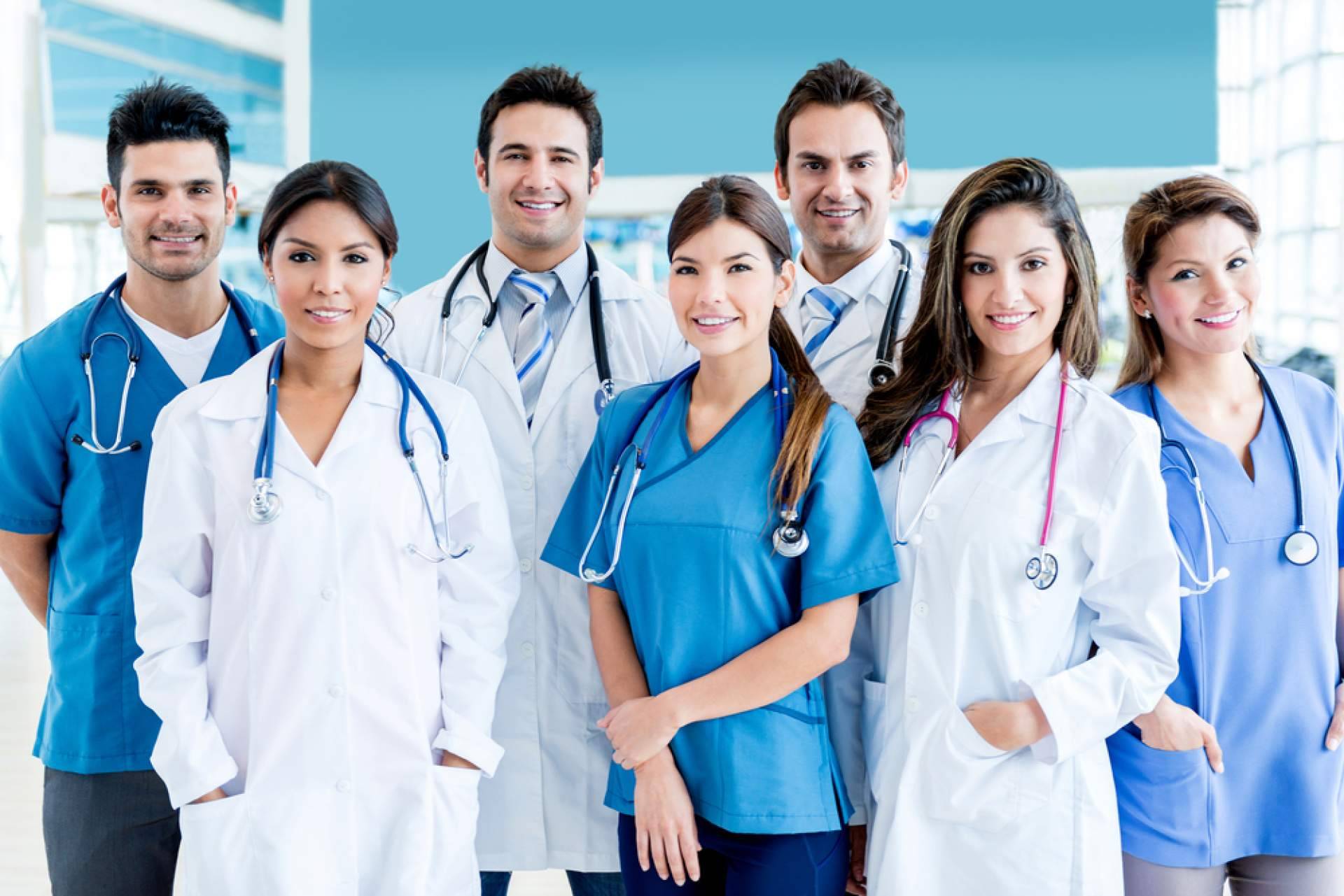 onhunters refuerza la conexión entre talento médico y centros sanitarios en toda España