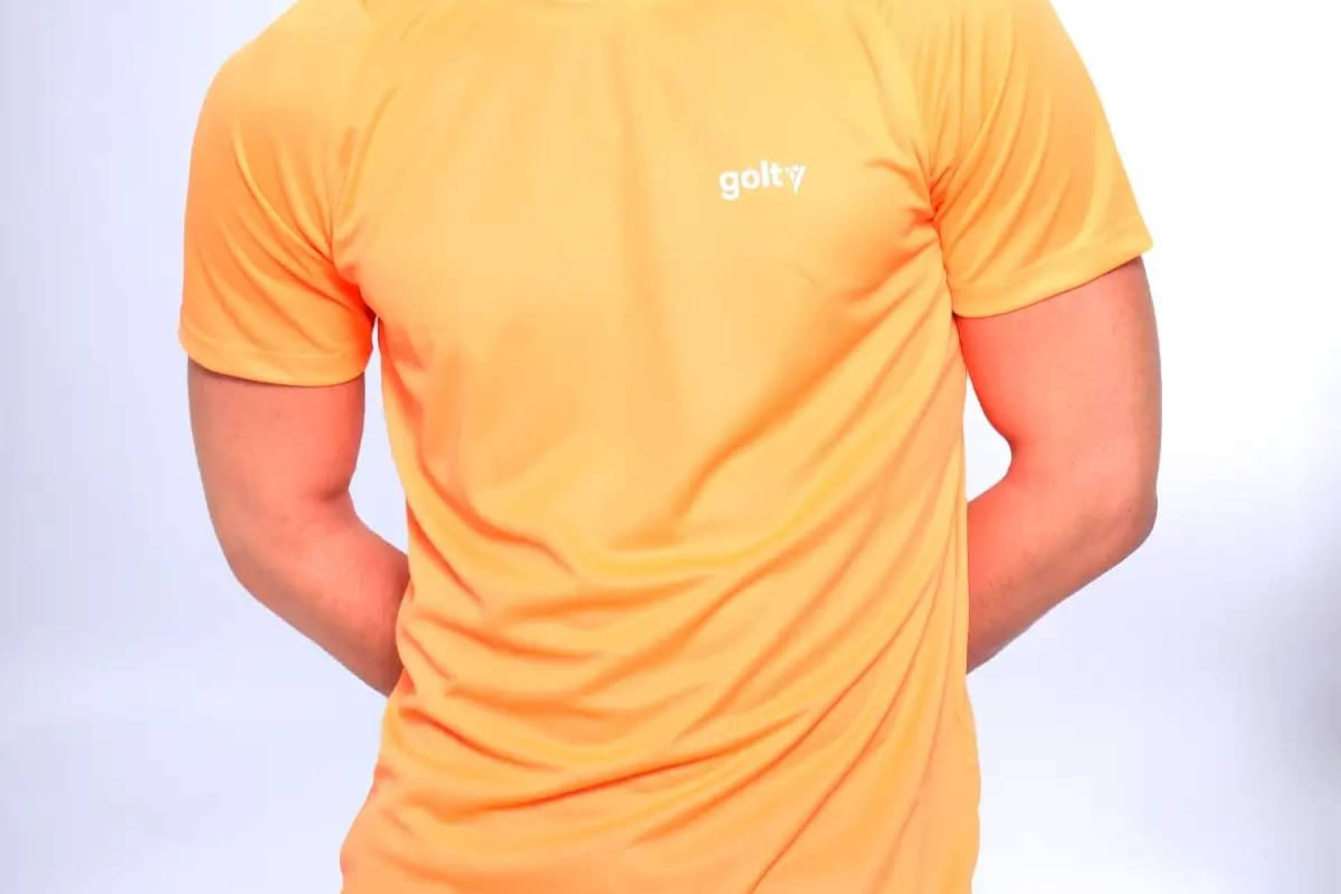 Por qué algunas camisetas deportivas rinden mejor que otras; factores clave a tener en cuenta